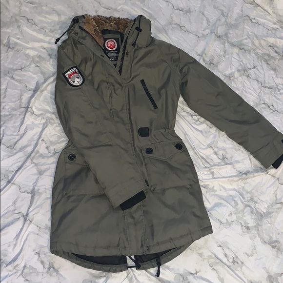 storm mountain Jackets & Blazers - Storm mountain parka
